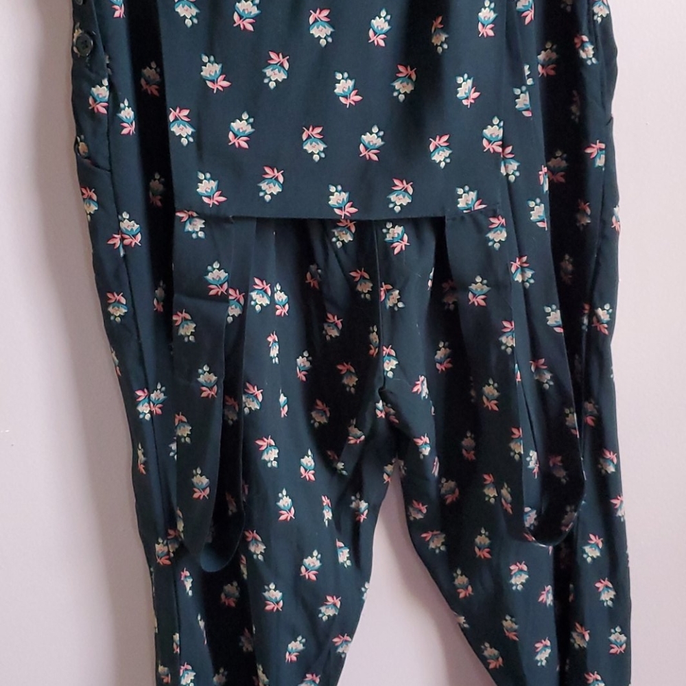Overalls - Picture 5 of 5